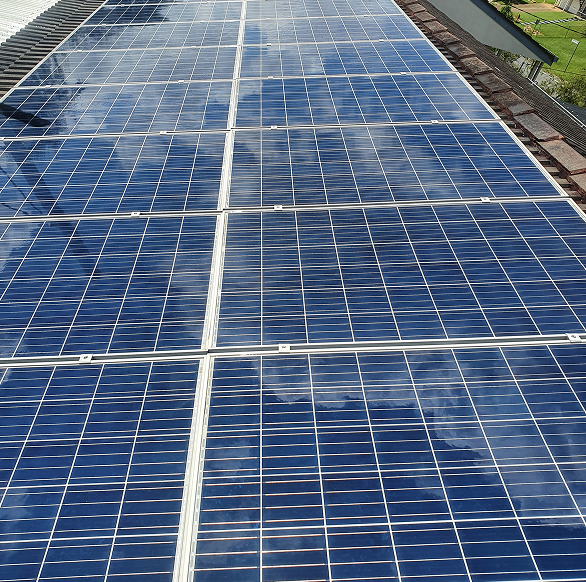 Professional Solar Cleaning